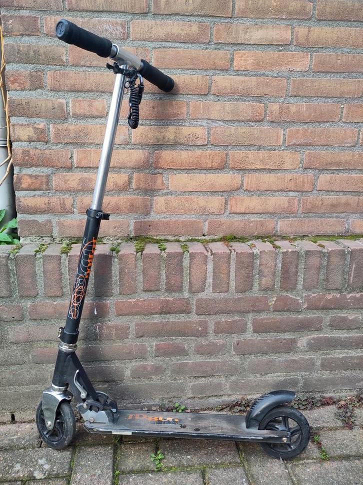 Metalen JD Bug step met cijferslot - Gebruikt, Fietsen en Brommers, Steps, Gebruikt, Gewone step, Ophalen