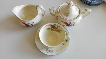 Royal Venton Ware Antieke Theeset beschikbaar voor biedingen