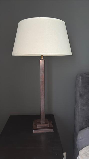 Lamp beschikbaar voor biedingen
