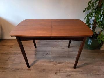 Vintage Uitschuiftafel - Stijlvol! beschikbaar voor biedingen