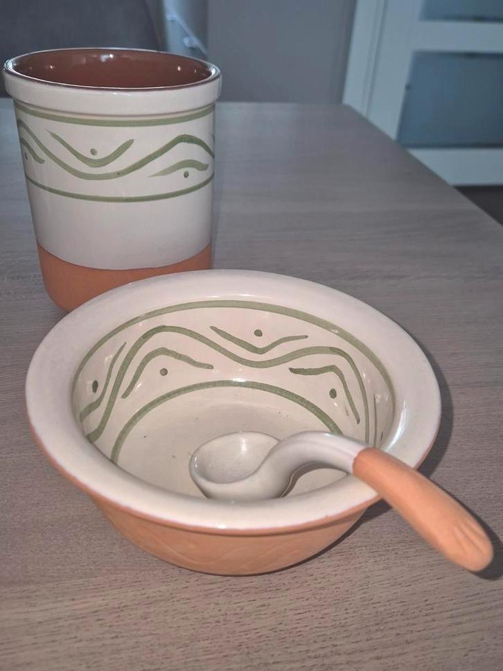Aardewerk wijnkoeler en schaal met lepel, Huis en Inrichting, Keuken | Servies, Gebruikt, Schaal of Schalen, Overige stijlen, Aardewerk