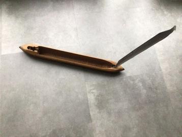 Oude Tapijtspoel - Goede Staat beschikbaar voor biedingen