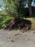 GRATIS Paardenmest, Ophalen, Tuinaarde