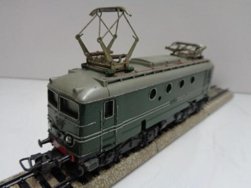 Marklin 3012 E-loc SNCF groen. (H0), Hobby en Vrije tijd, Modeltreinen | H0, Gebruikt, Locomotief, Wisselstroom, Märklin, Ophalen of Verzenden