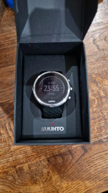 Suunto 9 smartwatch/sporthorloge  beschikbaar voor biedingen