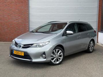 Toyota Auris Touring Sports 1.8 Hybrid Lease Pro| PANO| NEW  beschikbaar voor biedingen