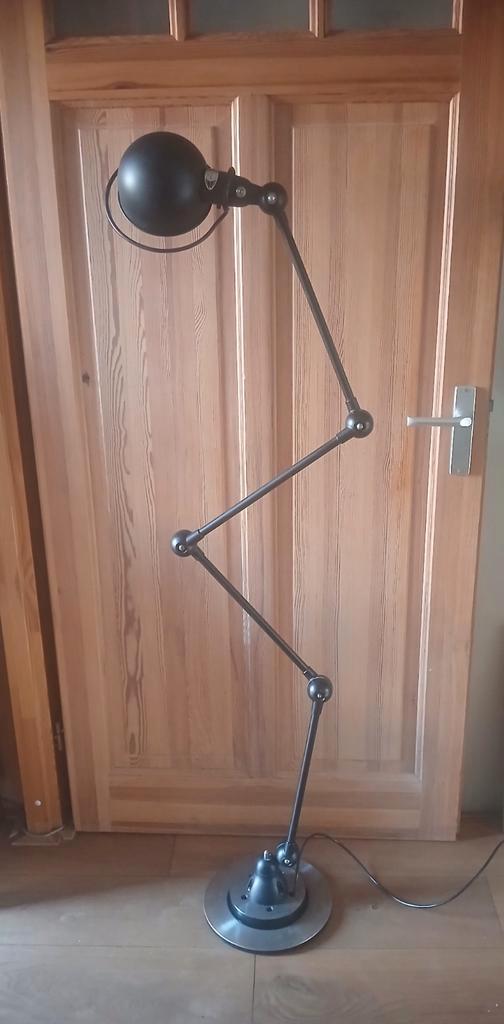 Jielde vloerlamp zwart jieldé lamp jielde lamp, Huis en Inrichting, Lampen | Vloerlampen, Nieuw, Ophalen of Verzenden