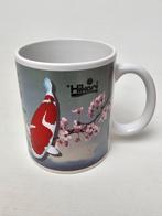 # Mok met een afbeelding van een koi karper, kersenbloesems, Gebruikt, Ophalen of Verzenden, Overige stijlen, Kop(pen) en/of Schotel(s)