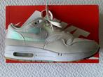 Nike Air Max 1 “La Ville Lumière” – maat 42, Wit, Ophalen of Verzenden, Nike Air, Sneakers of Gympen