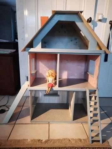 barbiehuis beschikbaar voor biedingen