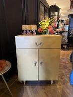 Vintage klein kastje, strak oud drankenkastje met lade VdlM, Huis en Inrichting, Kasten | Ladekasten, Ophalen, 1 of 2 laden, 50 tot 100 cm