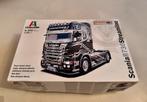 Italeri Scania R730 Streamline 3952, Hobby en Vrije tijd, Italeri, Groter dan 1:32, Ophalen of Verzenden, Zo goed als nieuw