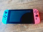Nintendo switch + dockingstation, Spelcomputers en Games, Spelcomputers | Nintendo Switch, Ophalen, Zo goed als nieuw, Met 2 controllers