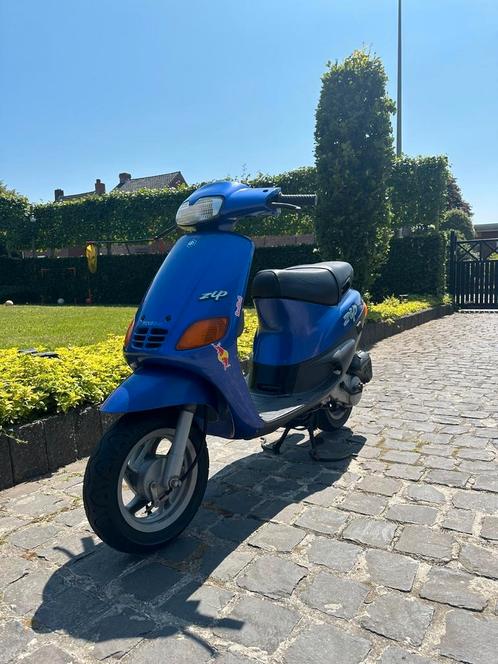 Zip type 3, Fietsen en Brommers, Scooters | Piaggio, Zo goed als nieuw, Zip, Tweetakt, Ophalen