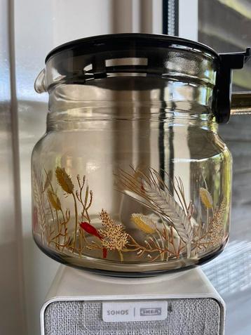 Vintage luminarc koffiepot beschikbaar voor biedingen
