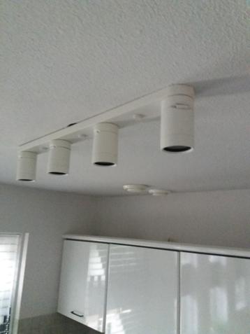 plafonlamp beschikbaar voor biedingen
