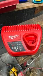 Milwaukee accu lader c12, Ophalen of Verzenden, Zo goed als nieuw