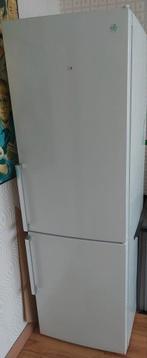 Bosch Combi Koelkast -  ruim! Afhalen in paddepoel groningen, Witgoed en Apparatuur, Koelkasten en IJskasten, 200 liter of meer