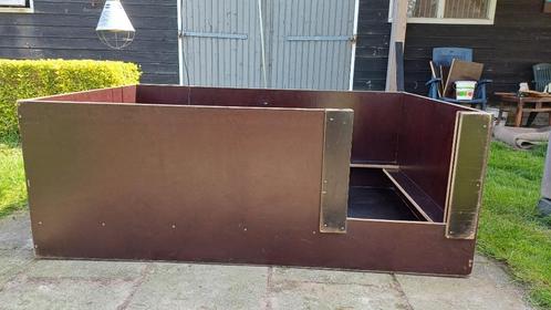 Zeer grote werpkist te huur 185 x 124, Dieren en Toebehoren, Hondenhokken, Gebruikt, 65 tot 100 cm, 110 cm of meer, Ophalen