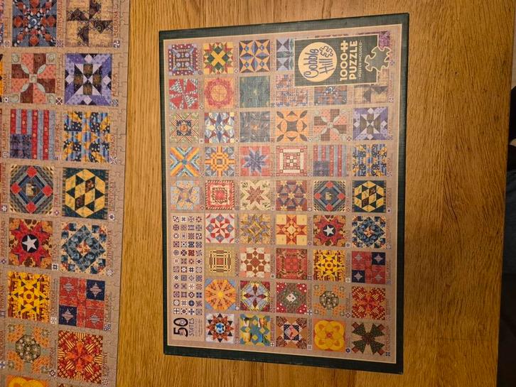 Cobble Hill puzzel 1000 stukjes 50 States Quilt Blocks, Hobby en Vrije tijd, Denksport en Puzzels, Zo goed als nieuw, Legpuzzel