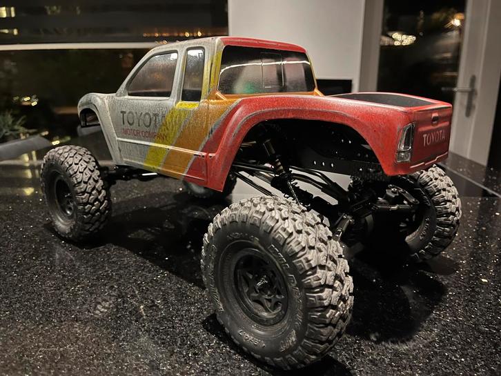 Enduro comp fox element rock crawler ZGAN, Hobby en Vrije tijd, Modelbouw | Radiografisch | Auto's, Zo goed als nieuw, Auto offroad