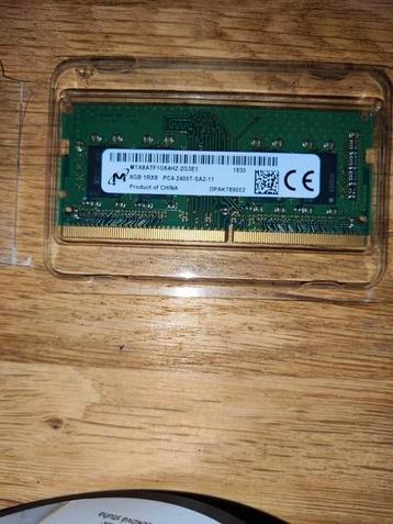 DDR4 8gb 2400t laptop RAM beschikbaar voor biedingen