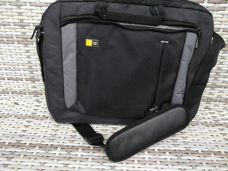 NIEUWE Case Logic Laptoptas - 15.6 inch Zwart, Computers en Software, Laptoptassen, Nieuw, Schoudertas, 15 inch, Verzenden