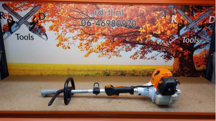 Stihl KM 130 R Combimachine / multitool KM130R ., Tuin en Terras, Hand-tuingereedschap, Gebruikt, Ophalen of Verzenden