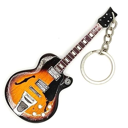 Elvis Presley gitaar van hout sleutelhanger keychain, Verzamelen, Muziek, Artiesten en Beroemdheden, Nieuw, Foto of Kaart, Ophalen of Verzenden