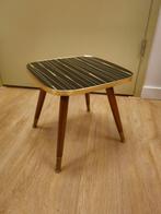 Vintage Tafeltje Bijzettafeltje Tafel Plantentafeltje Zwart, Huis en Inrichting, Krukjes, Gebruikt, Ophalen of Verzenden, Nvt