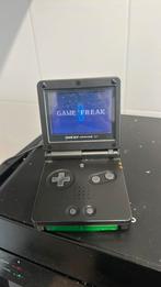 Gameboy advance SP + Pokemon Emerald, Spelcomputers en Games, Spelcomputers | Nintendo Game Boy, Ophalen, Zo goed als nieuw, Game Boy Advance SP