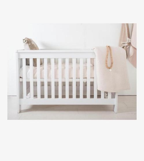 Ledikant met verstelbare bodem - Babybed incl. matras 60x120, Kinderen en Baby's, Babywiegjes en Ledikanten, Zo goed als nieuw