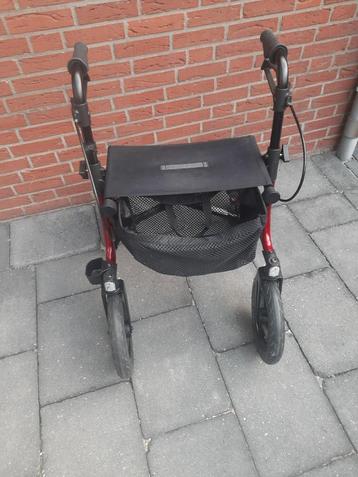 DIETZ TAIMA XC  ROLLATOR  MET LUCHTBANDEN  beschikbaar voor biedingen