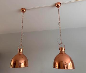 Roségouden hanglampen beschikbaar voor biedingen