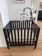 Baby box TWF Fleur zwart inclusief matras, alles, Kinderen en Baby's, Boxen, Ophalen, Zo goed als nieuw, Boxkleed