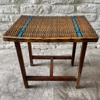 jaren 50 bijzet tafeltje pitriet/rotan vintage, Minder dan 45 cm, Minder dan 55 cm, Gebruikt, Vintage