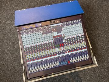 Occasions! Midas Venice live mixer zeer goede staat + case beschikbaar voor biedingen