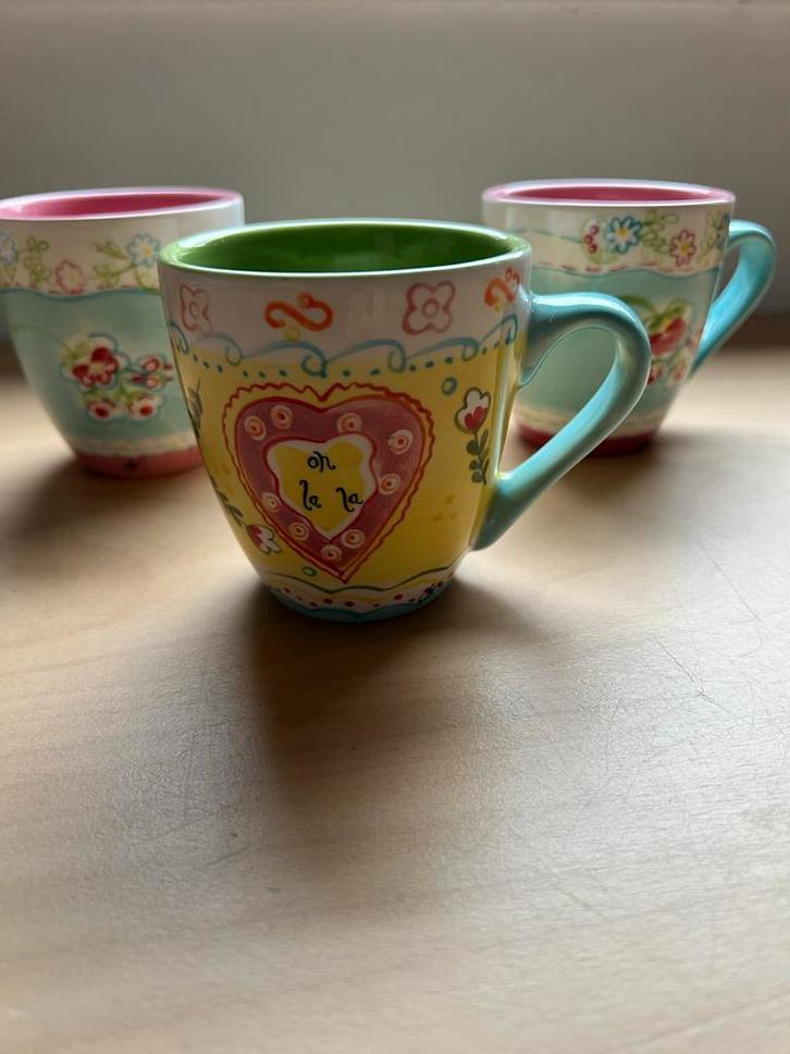 3 kopjes van Jet-  C'est la Vie, Huis en Inrichting, Keuken | Servies, Zo goed als nieuw, Kop(pen) en/of Schotel(s), Overige stijlen