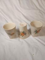 Vintage Poolse kopjes met rozen, Ophalen of Verzenden