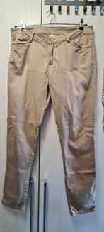 Trend One Beige, katoenen damesbroek mt 44, Ophalen of Verzenden, Zo goed als nieuw, Maat 42/44 (L), Beige