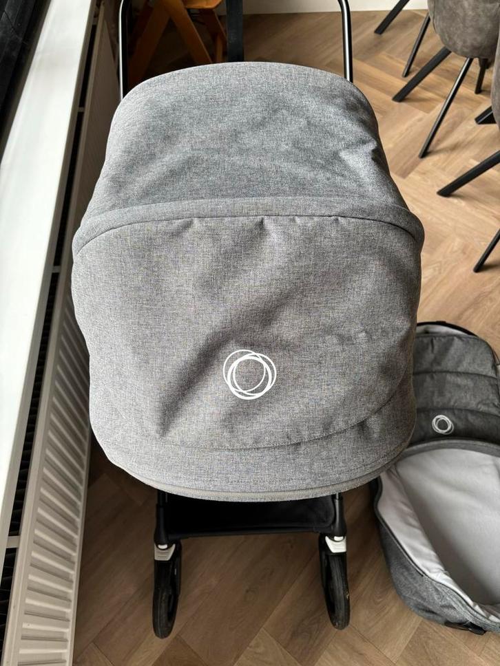 Bugaboo Fox 2 - Uitstekende Staat + Accessoires!, Kinderen en Baby's, Kinderwagens en Combinaties, Zo goed als nieuw, Kinderwagen