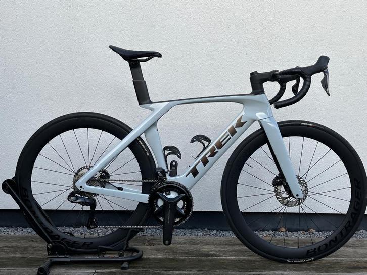 TREK Madone SL7 Gen7 Ultegra Di2-Zo goed als nieuw, Fietsen en Brommers, Fietsen | Heren | Sportfietsen en Toerfietsen, Zo goed als nieuw