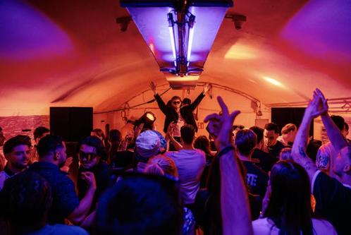 Dj's huren/boeken, Diensten en Vakmensen, Muzikanten, Artiesten en Dj's, Dj