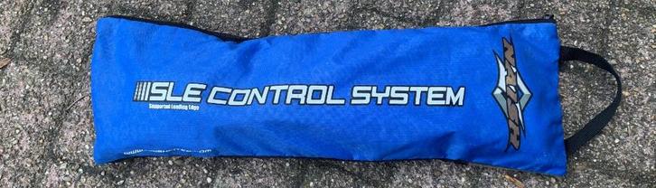 Naish Sle control system kite bar, Watersport en Boten, Kitesurfen, Zo goed als nieuw, Bar, 9 m², Geen board, Ophalen of Verzenden