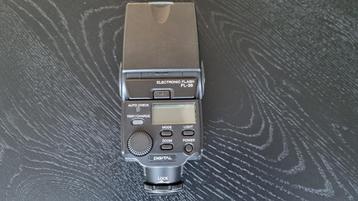 Te koop digitale systeemflitser, Olympus FS-FL36 beschikbaar voor biedingen