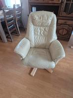 Leren Draaifauteuil met Houten Voet, Gebruikt, Ophalen of Verzenden, 75 tot 100 cm, Modern