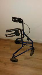 Driewiel rollator, zeer compact op te bergen, Diversen, Rollators, Ophalen, Opvouwbaar, Zo goed als nieuw