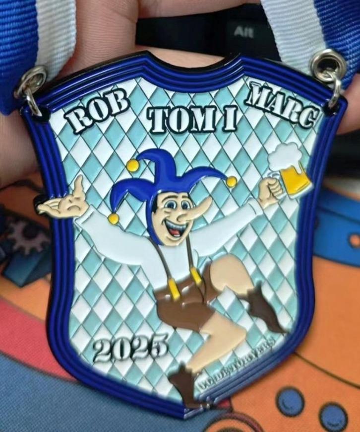 Medailles & Pins Carnavalsonderscheidingen, Sieraden, Tassen en Uiterlijk, Tassen | Damestassen, Nieuw, Ophalen