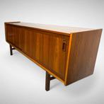 Zeldzaam mooie Noorse vintage sideboard - dressoir 60's, Huis en Inrichting, Kasten | Dressoirs, Scandinavisch design | Vintage | Palissander | Noors