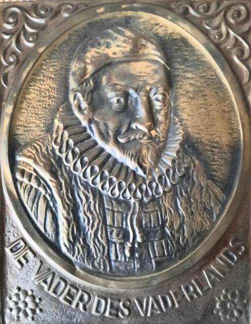 Latoen koperen portret van de vader des vaderlands, Verzamelen, Koninklijk Huis en Royalty, Gebruikt, Kaart, Foto of Prent, Nederland